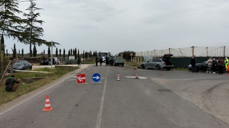 Cisterna, grave incidente in Via Cisterna Campoleone: coinvolte 3 auto e 6 feriti