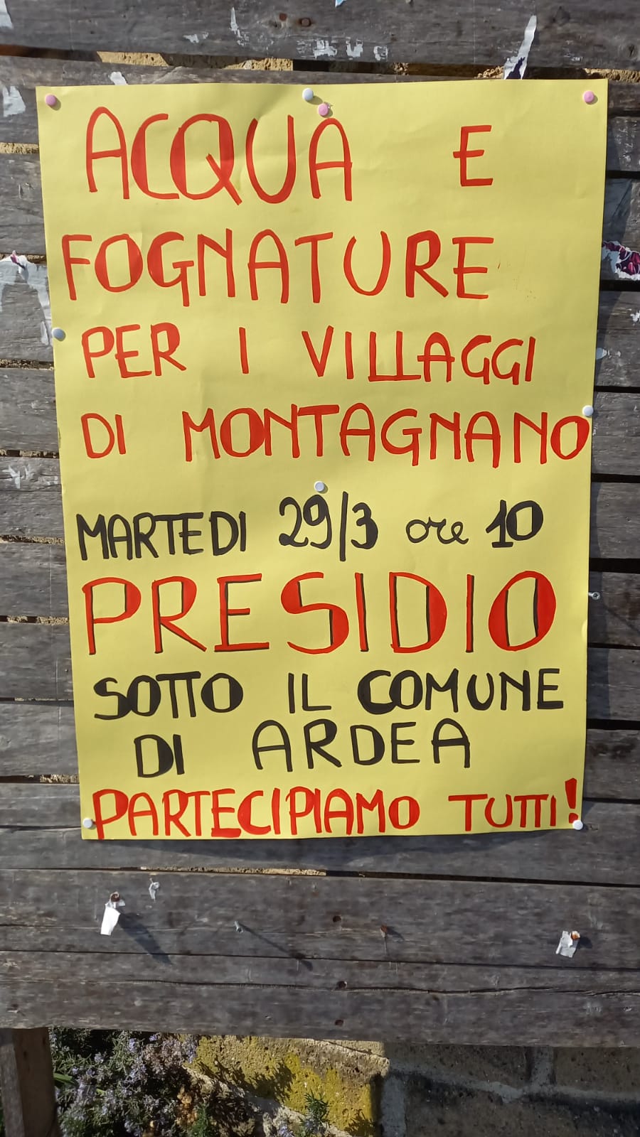 Ardea, i residenti del comune manifestano per richiedere l’allacciamento dell’acqua