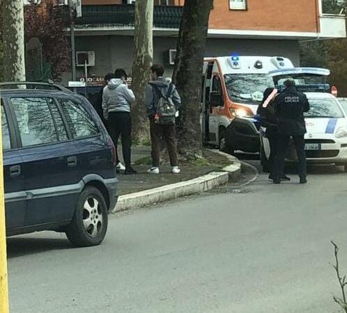 Genzano, investiti due minorenni all’uscita da scuola