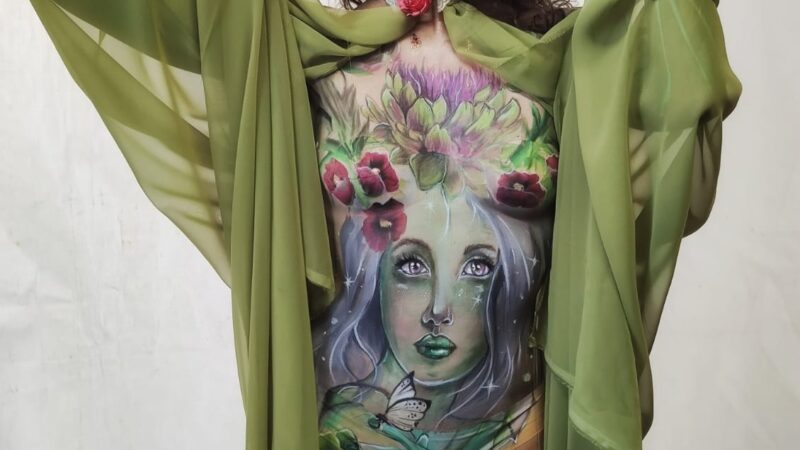 Ariccia, l’artista di Bodypainting Claudia Priorini, ottiene grande successo alla Sagra del Carciofo di Ladispoli con la sua arte straordinaria