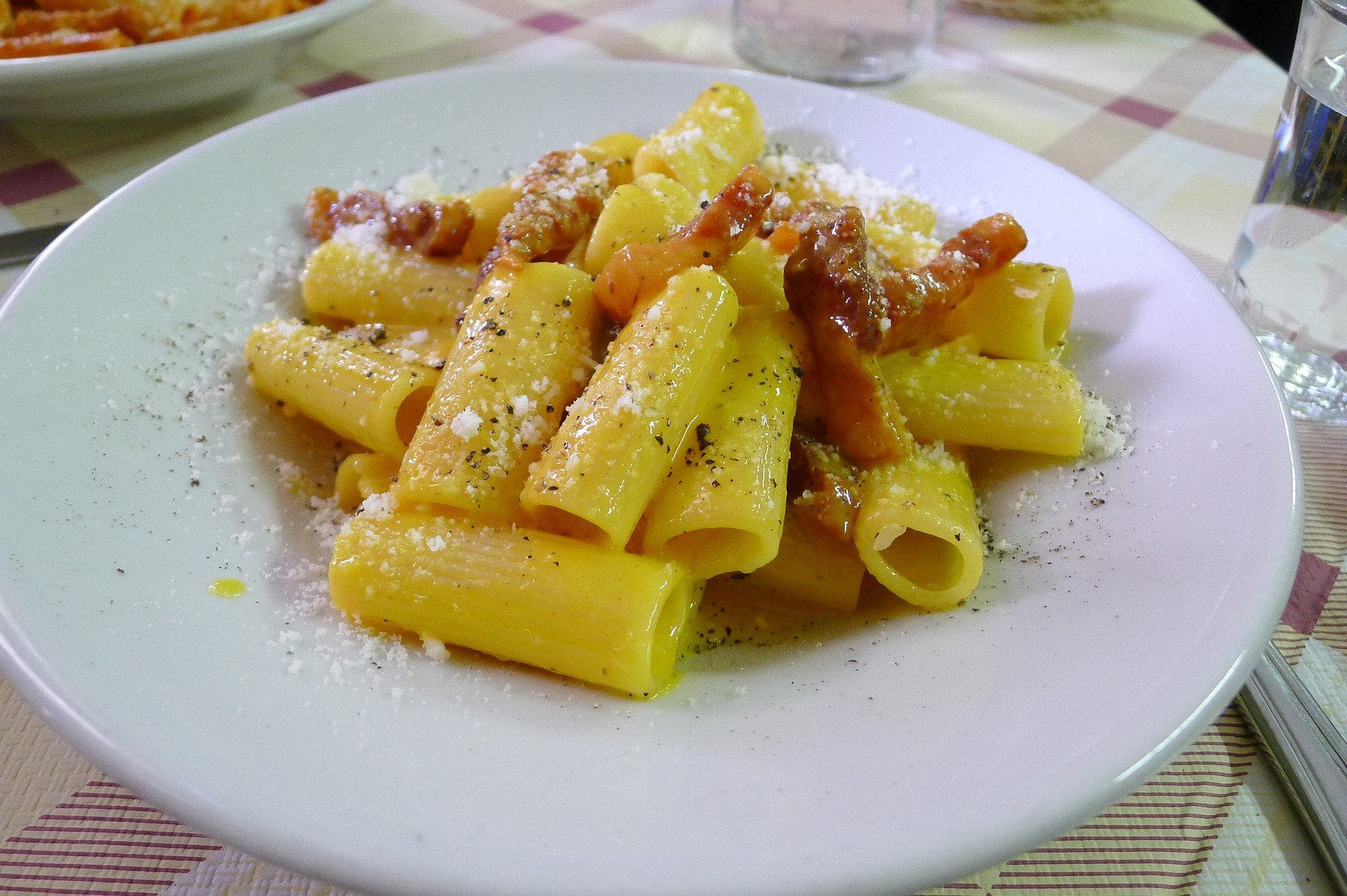 Carbonara Day, è il giorno della pasta alla Carbonara: ecco perché