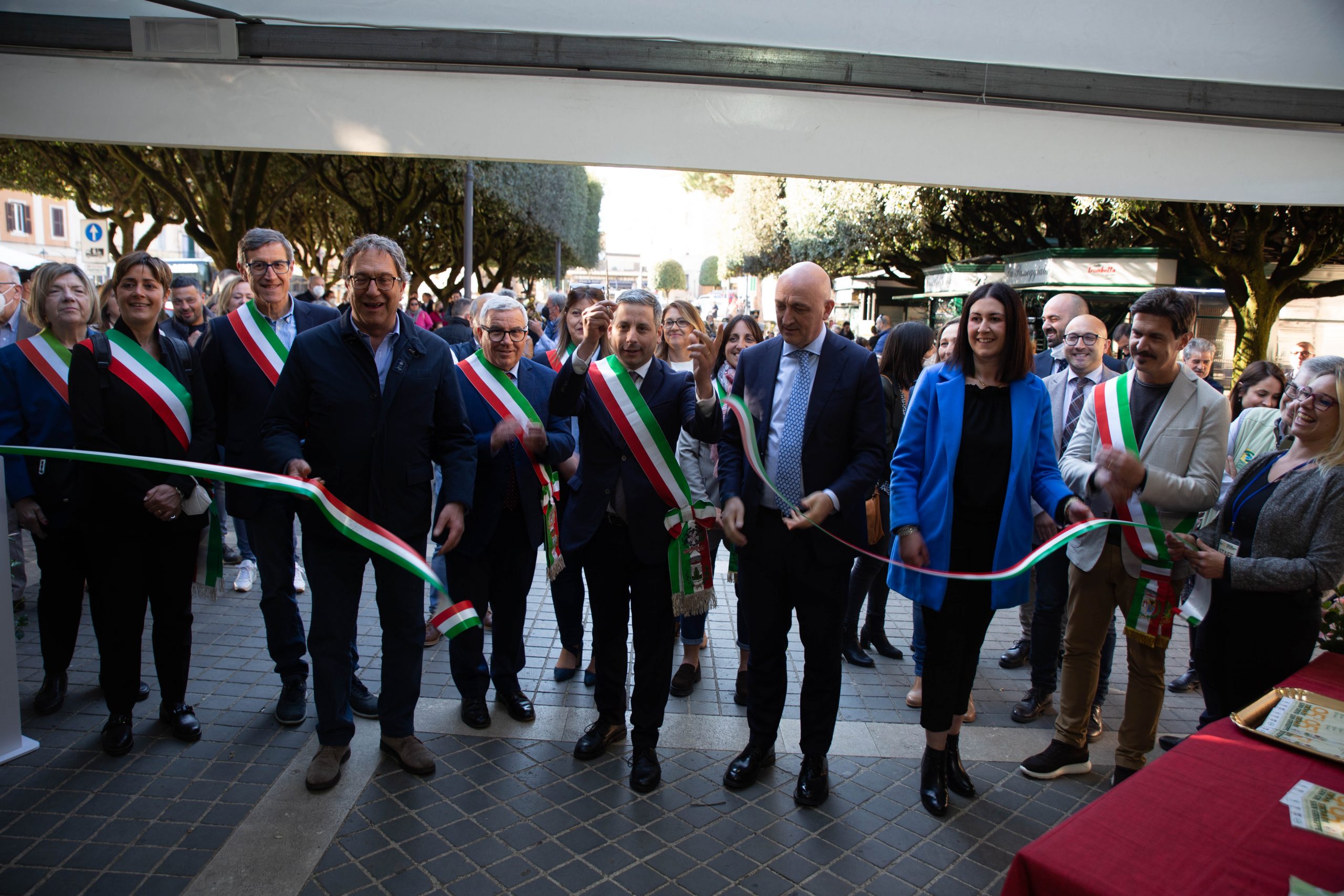 Monte Compatri, inaugurata la Fiera di San Giuseppe