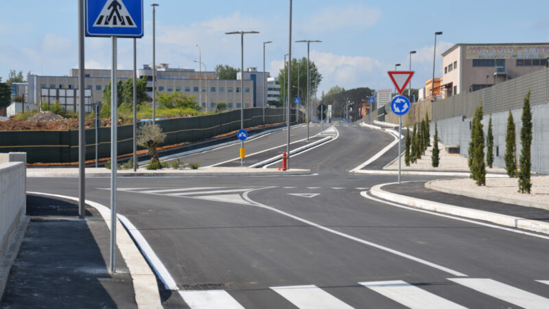 Pomezia, inaugurata via Armando Veneziani, la nuova strada che collega via dei Castelli Romani con via Spaventa￼