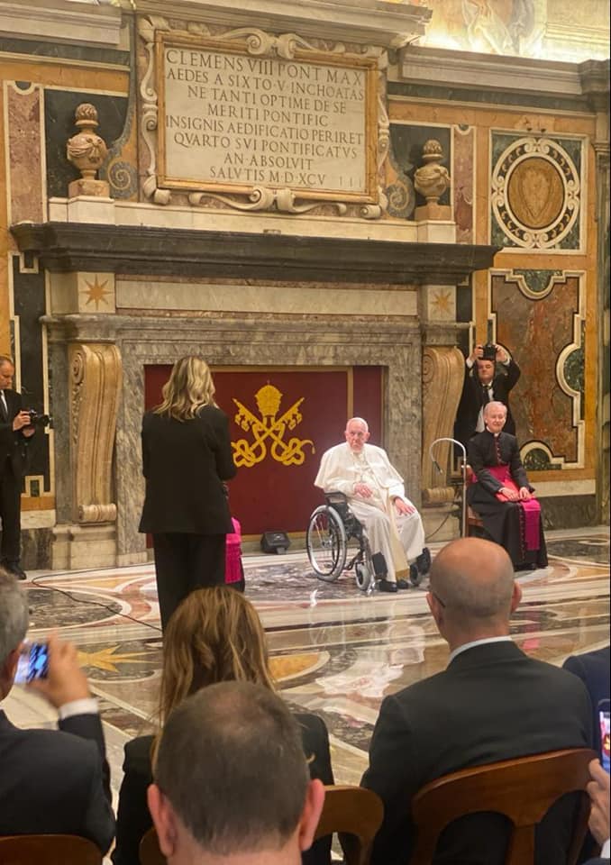 Asl Roma 6, questa mattina, nel Palazzo Apostolico Vaticano, il Santo Padre Francesco ha ricevuto in Udienza i dirigenti della Confederazione Federsanità.￼