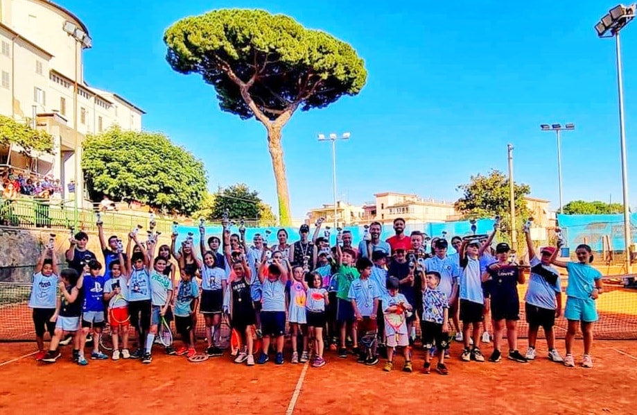 Genzano, giornata di sport in occasione dalla chiusura estiva della Scuola Tennis Apd, la soddisfazione di Gianluca Ercolani