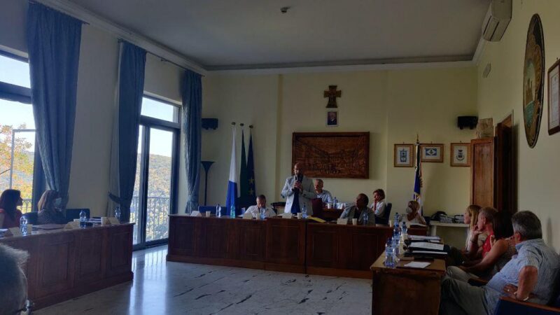 Castel Gandolfo: Consiglio comunale del 28 luglio svoltosi presso la Sala consiliare Marcello Costa