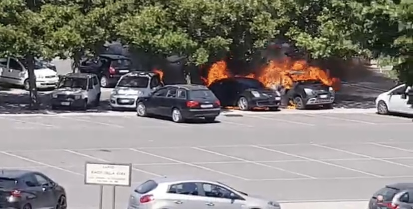 Colleferro, a fuoco tre autovetture. Carabinieri fermano un 30enne di Roma gravemente indiziato dell’incendio￼