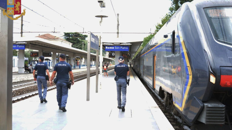 Roma, viaggiare sicuri: la Polizia Ferroviaria impegnata per il lungo week end di Ferragosto tra arresti e vandali