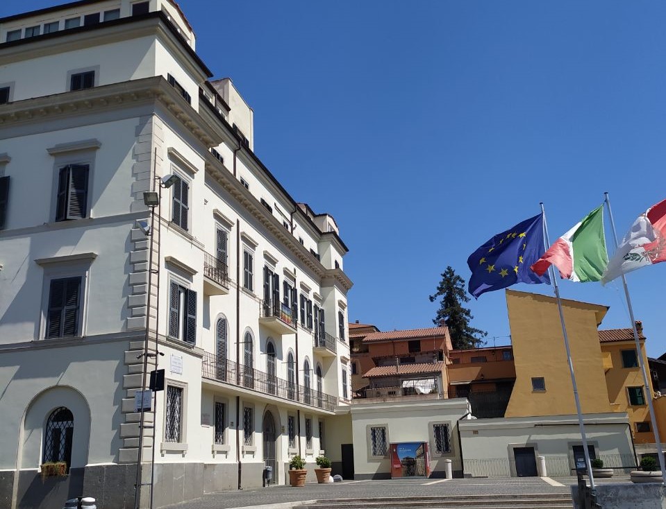 Grottaferrata, al via manutenzioni del verde e pulizia griglie e caditorie sul territorio comunale