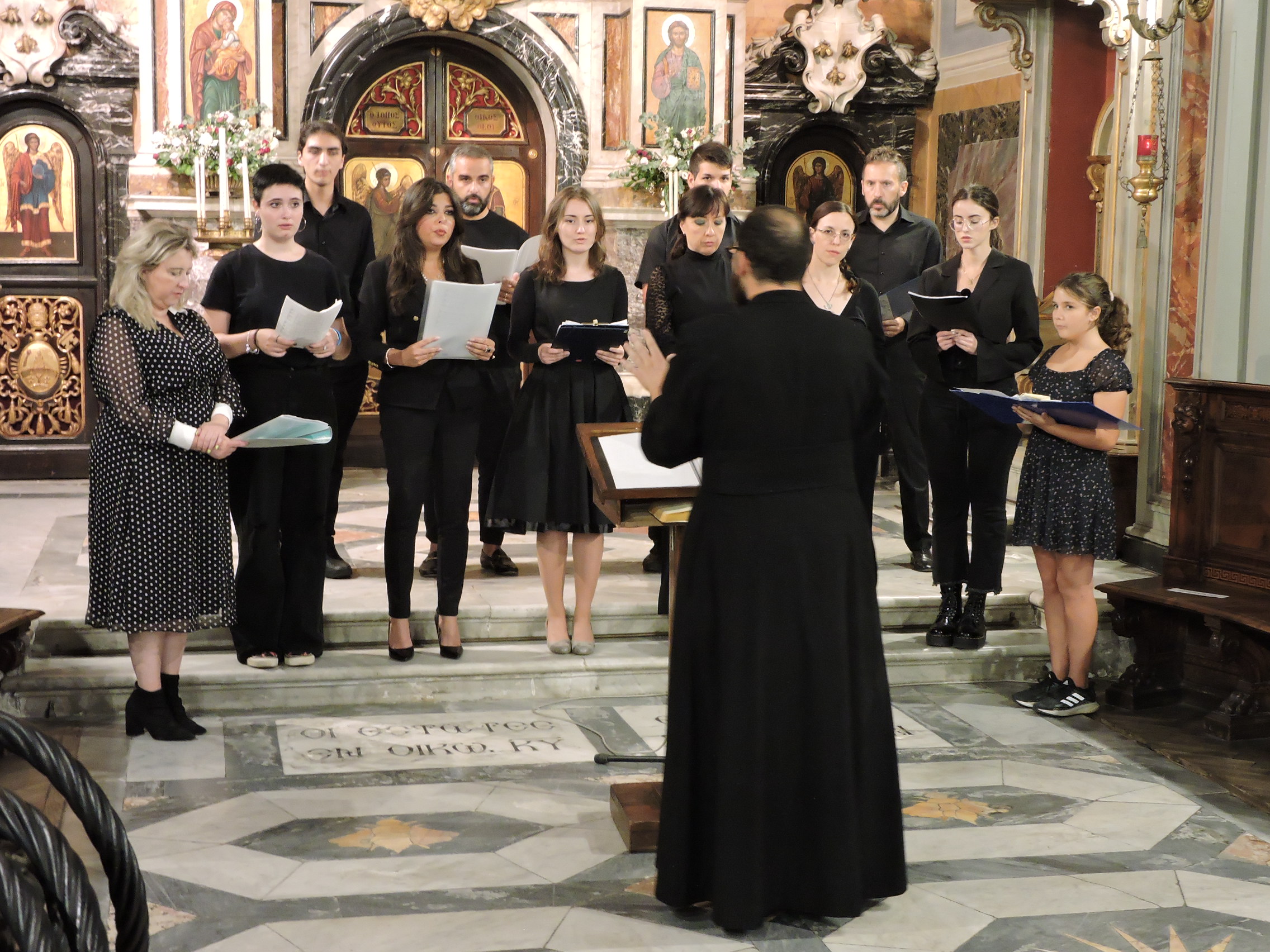 Grottaferrata, Sabato 24 settembre il concerto del coro di San Basilio all’Abbazia di San Nilo. Iniziativa per il Millenario della struttura