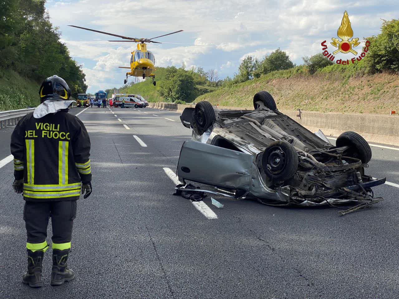 Colleferro, incidente autonomo in autostrada grave una donna