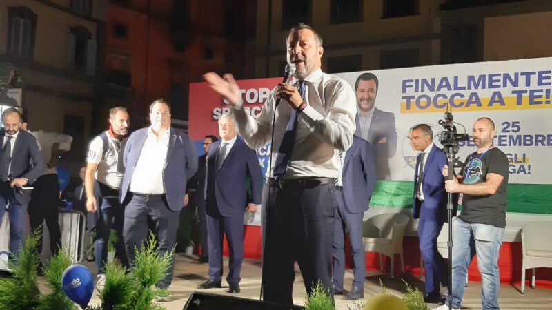 Marino: Piazza San Barnaba piena per l’arrivo di Matteo Salvini