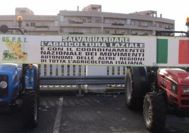 Castelli Romani-Velletri, Agro Pontino, la protesta degli agricoltori Aspal: “Non parteciperemo a nessuna festa e sagra”