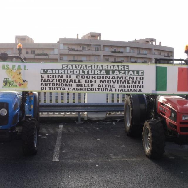 Castelli Romani-Velletri, Agro Pontino, la protesta degli agricoltori Aspal: “Non parteciperemo a nessuna festa e sagra”