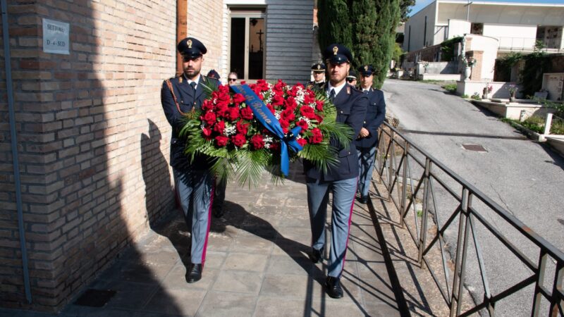 Velletri, ricordato questa mattina al cimitero Il poliziotto ucciso a Trieste Matteo Demenego tre anni fa