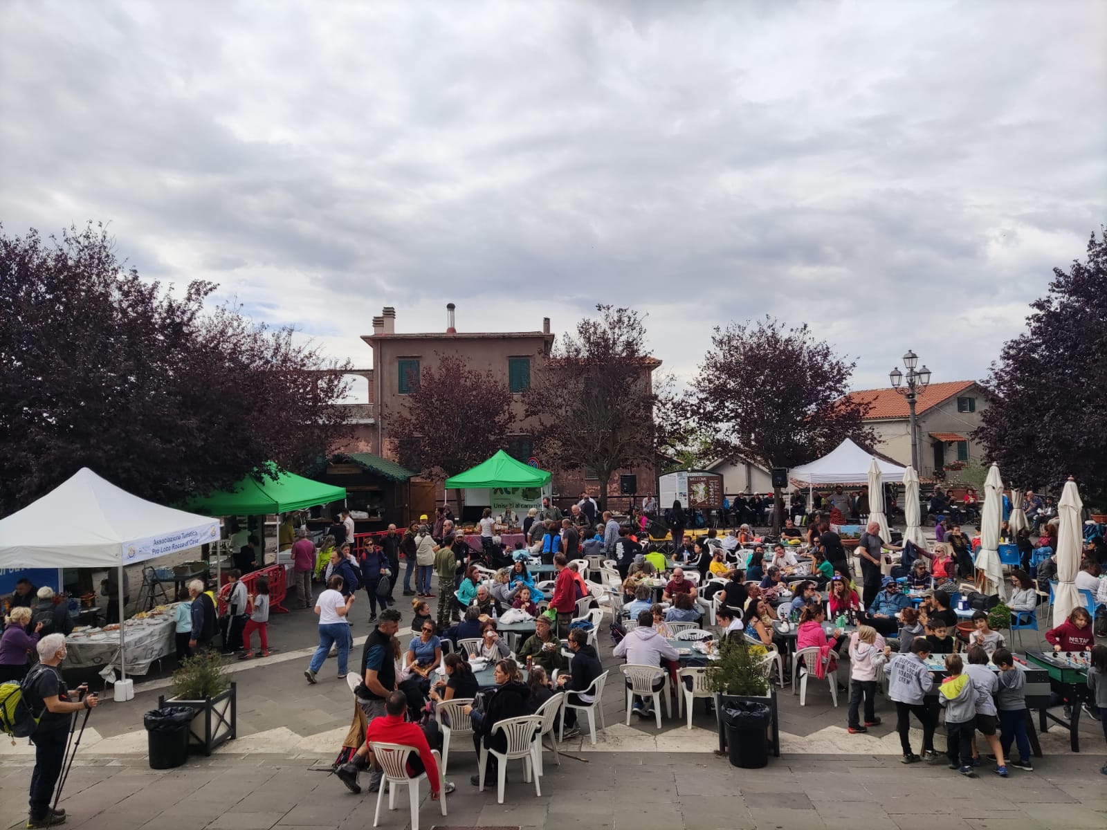 Rocca di Cave, la giornata del camminare un vero successo con migliaia di partecipanti