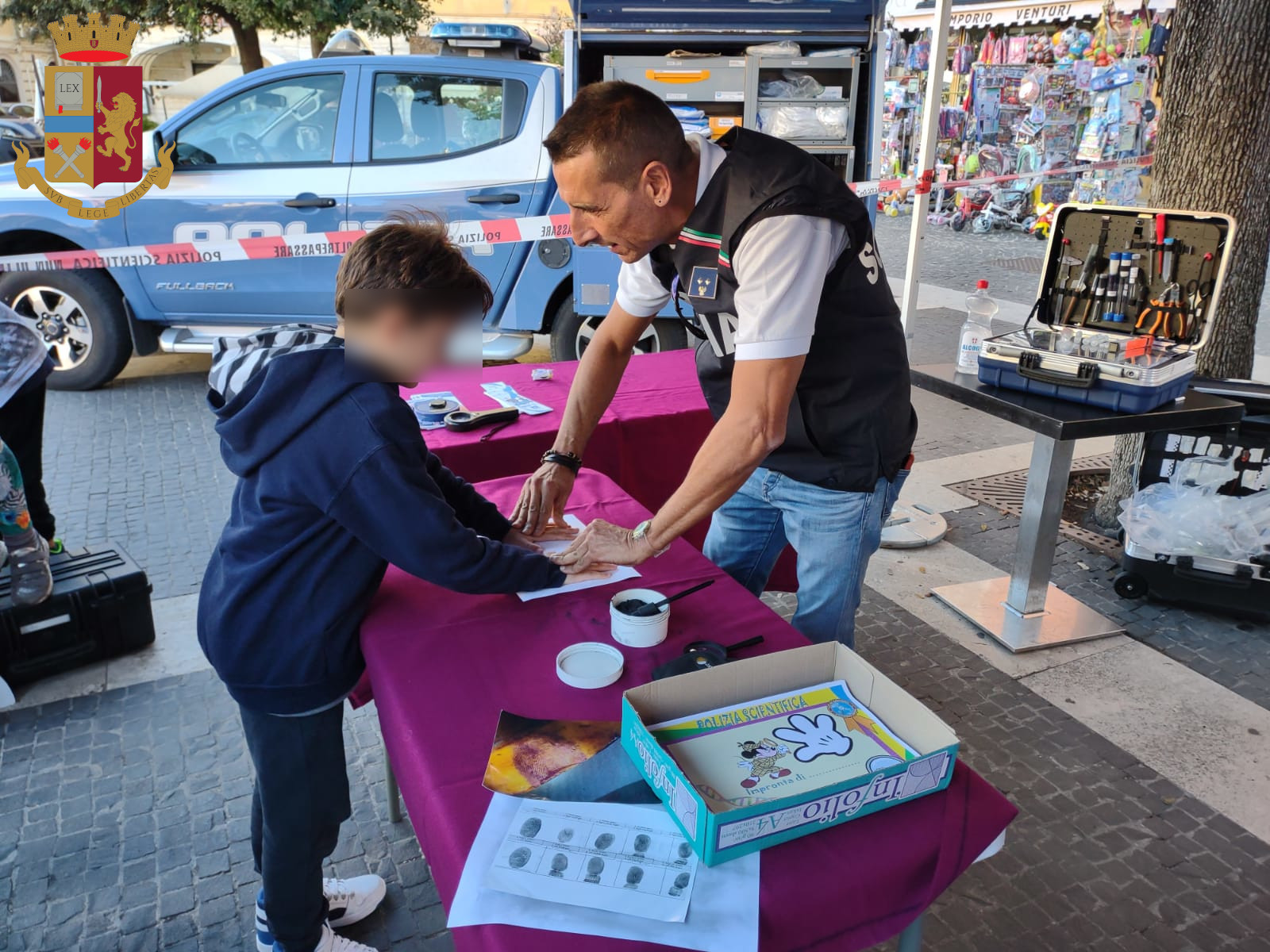 Anzio, Grande partecipazione e soddisfazione della cittadinanza all’evento di ieri, allietato dalle bellissime note della Fanfara della Polizia di Stato