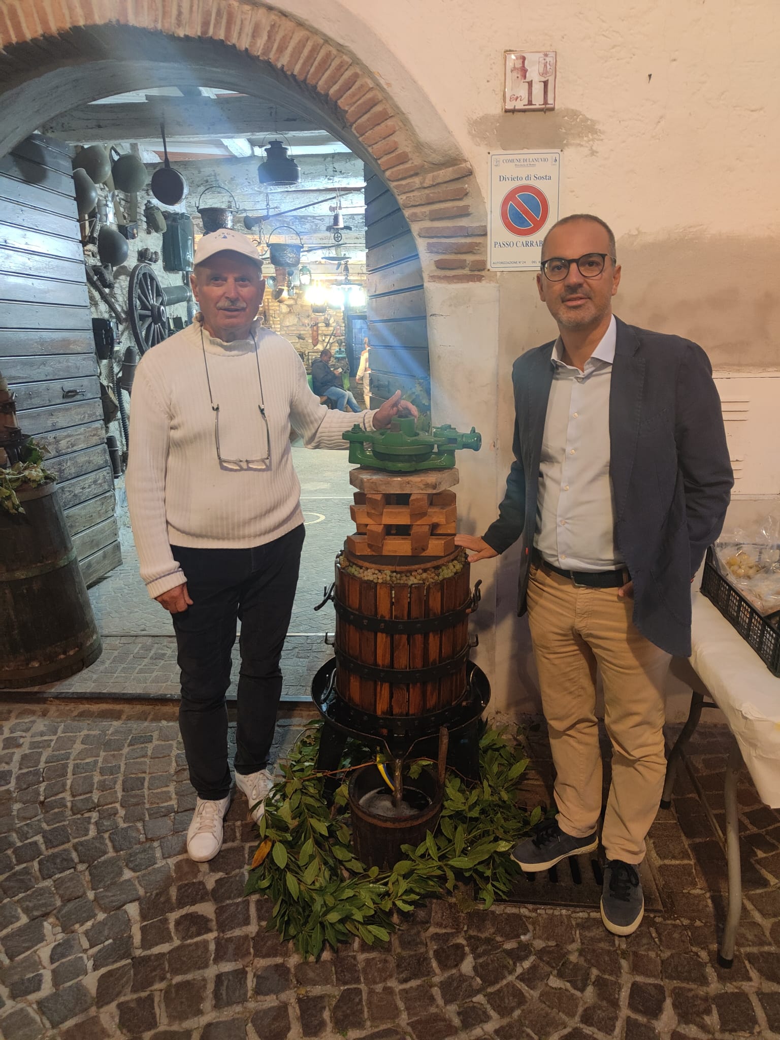 Lanuvio, successo per la 40esima edizione della “Festa dell’Uva e del Vino”