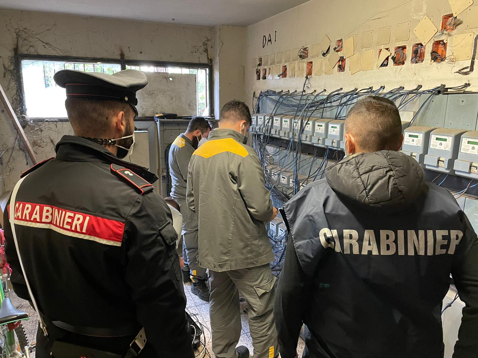 Tor Bella Monaca – Ancora controlli dei carabinieri contro degrado, illegalità e abusivismo: 4 arrestati e 12 denunciati 