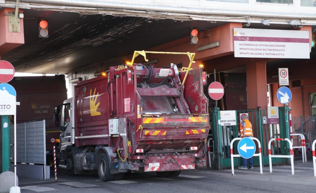 Rifiuti di Roma in Europa contro l’emergenza, ecco il piano di Ama da oltre mezzo miliardo di euro (fino al Giubileo)