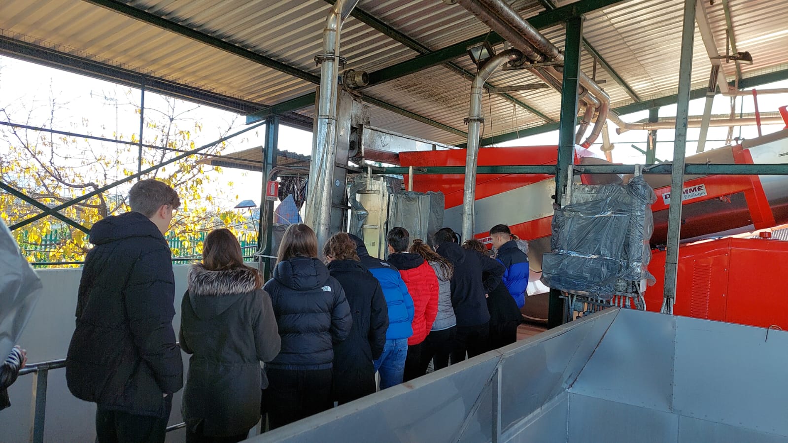 Velletri: Studenti dell’Alberghiero a scuola in cantina. Altra tappa per il progetto ORIENTARE PER ORIENTARSI