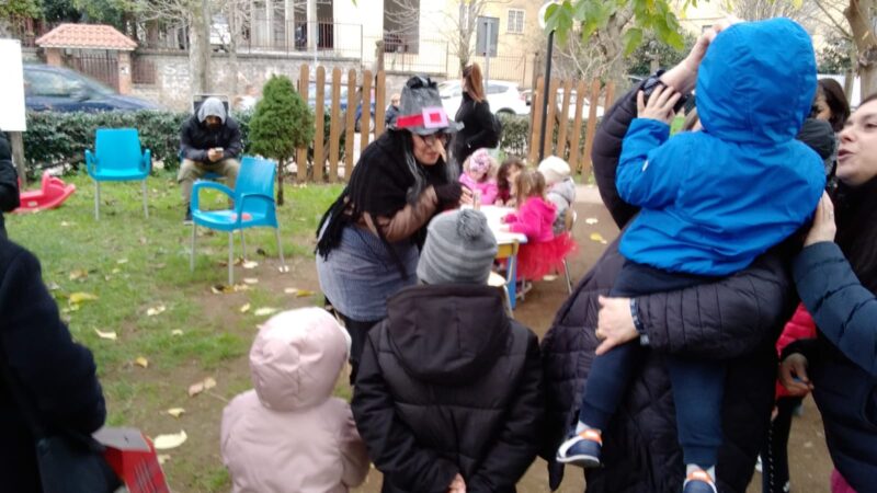 Genzano – Esordio con molto pubblico per la prima befana scesa in strada al boschetto di via Toscana