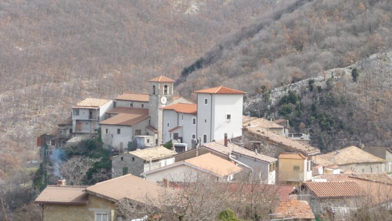 Gorga – aggredisce e picchia la moglie in presenza delle figlie minori. carabinieri arrestano uomo gravemente indiziato del reato di maltrattamenti in famiglia