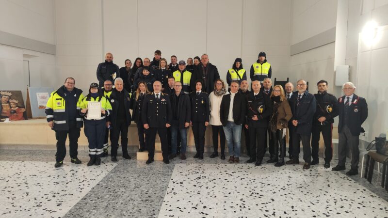 Lanuvio: In occasione della festa di San Sebastiano consegnati encomi alla polizia locale, alla protezione civile e ad alcuni cittadini