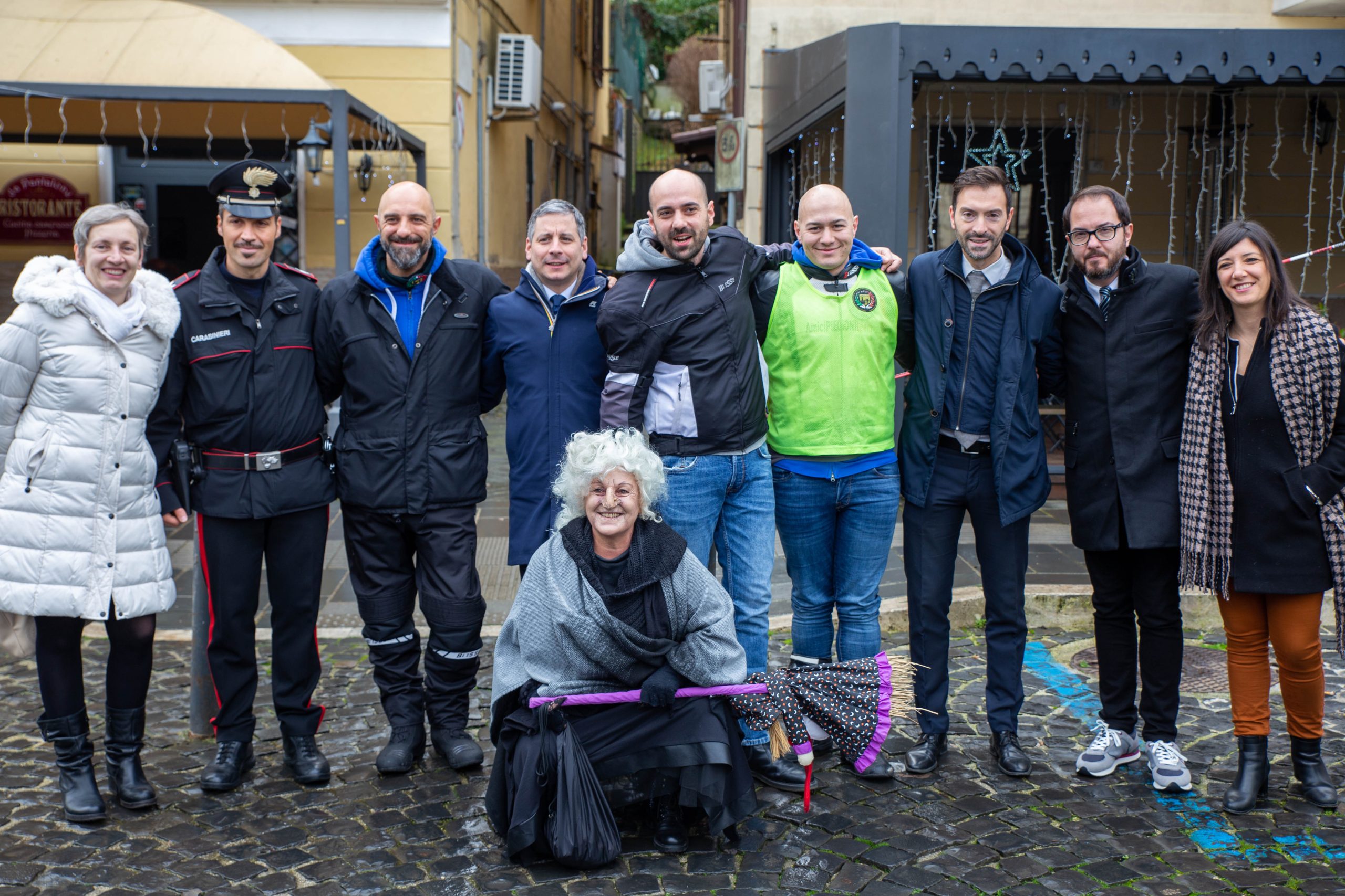 Monte Compatri: Rombo di motori e beneficenza alla motobefana dei moticiclisti “Amici Piegoni Team”