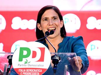 Pd, M5S: “Sciocco dire che abbiamo votato Schlein, nostro percorso autonomo”