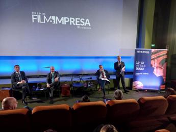 Cinema, a Roma proiezione ‘De Gaulle’ diretto da Gabriel Le Bomin