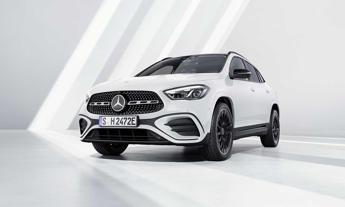 Nuova Mercedes-Benz GLA: un restyling tecnico ed estetico