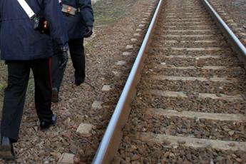 Operaio muore travolto da treno a Chiari nel bresciano