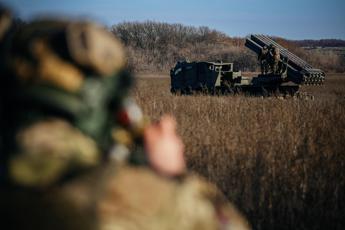 Ucraina, 21 raid aerei e 9 attacchi missilistici in 24 ore