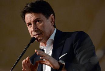 Ucraina, Conte: “Rischio guerra mondiale, Ue apra un negoziato”