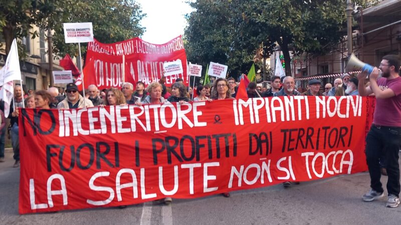 Ariccia: Oltre mille persone al corteo contro l’inceneritore