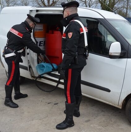 PALESTRINA – CONTROLLATO DAI CARABINIERI TENTA DI COLPIRLI CON UNA SPRANGA DI FERRO, ARRESTATO UN UOMO A SAN CESAREO