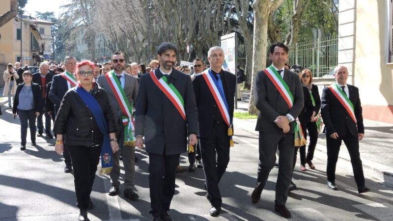 Grottaferrata: Taglio del nastro per la 423esima Fiera, pienone di visitatori all’inaugurazione 