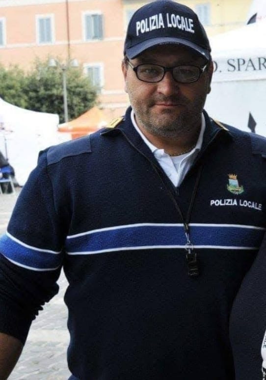 Albano in lutto per la morte del gigante buono Marco Carcione, ispettore della polizia locale