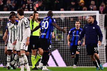 Cori razzisti a Lukaku, sospesa la squalifica curva Juve