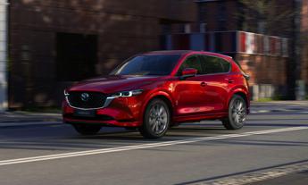 Mazda CX-5: il SUV giapponese punta al segmento premium