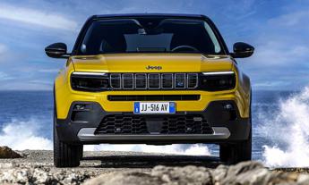 Nuovo premio per Jeep Avenger, è Best Small Car agli Autocar Awards 2023