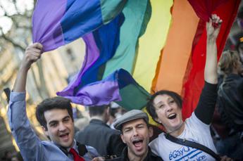 “Retorica anti-Lgbt”: Parlamento europeo condanna Italia, Polonia e Ungheria