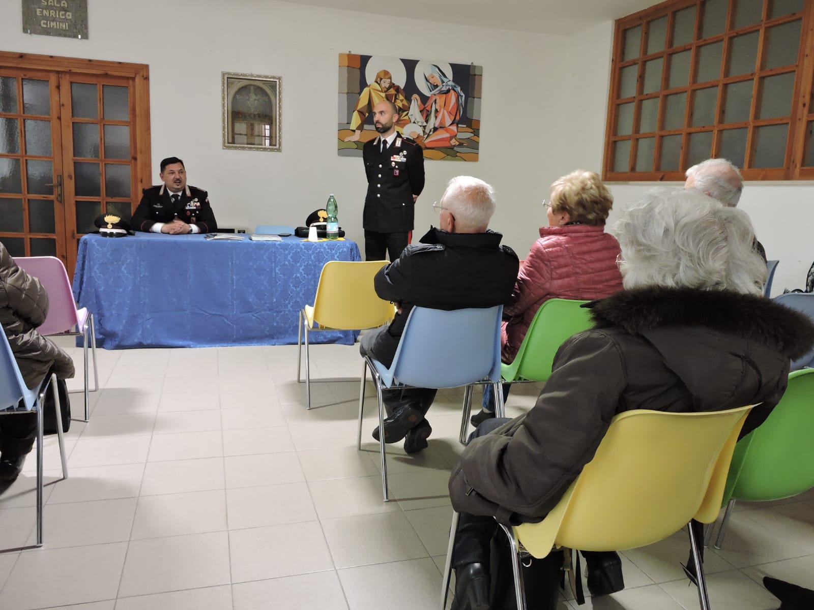 Genzano: i carabinieri incontrano gli anziani alla parrocchia di San Giuseppe Lavoratore