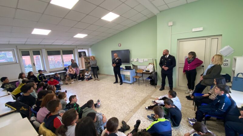 Rocca di Papa: la polizia locale torna a scuola per incontrare gli alunni dell’Istituto comprensivo L. Montanari