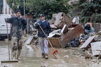 Alluvione Emilia Romagna, governo stanzia 2 miliardi. Mercoledì lutto nazionale