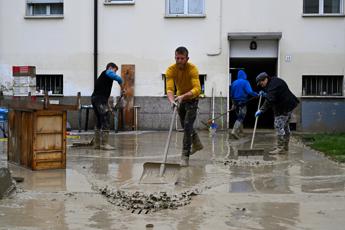 Alluvione Emilia Romagna, rischio malattie per acqua stagnante