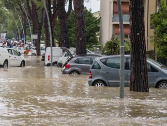 Maltempo Emilia Romagna, Bonaccini: “Infrastrutture spazzate via”