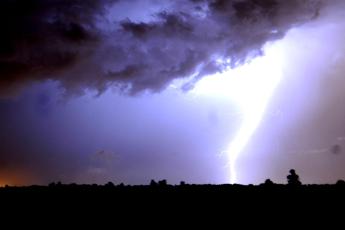 Maltempo sull’Italia, oggi allerta rossa in Emilia e arancione in Campania