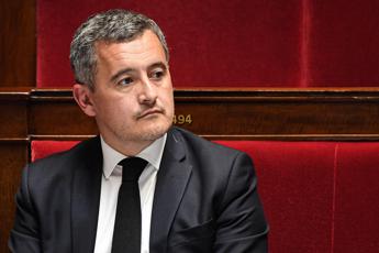 Migranti, Darmanin: “Modello Meloni e Le Pen non è giusto”